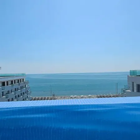 Apartment Infinity - Pool &